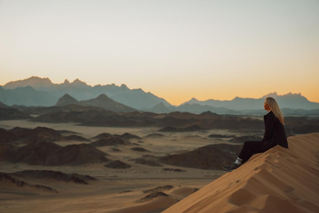 Exploring the Enigmatic Beauty of Desert Landscapes